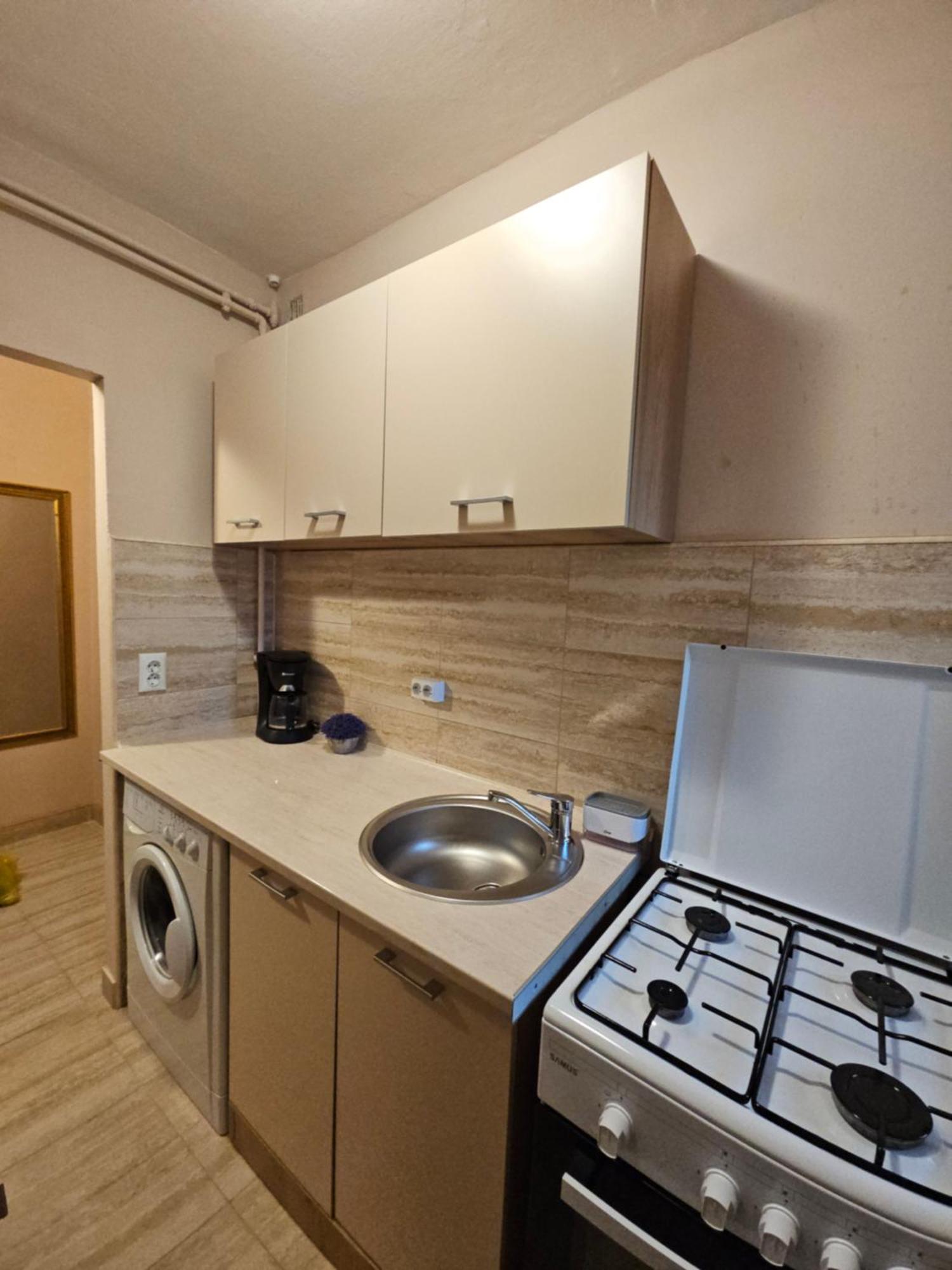 Aparthotel Sibiu Cedonia Exterior foto
